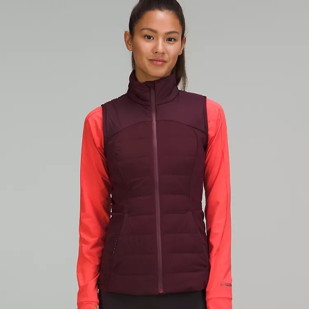 Lululemon Down For It All Vest in Cassis
